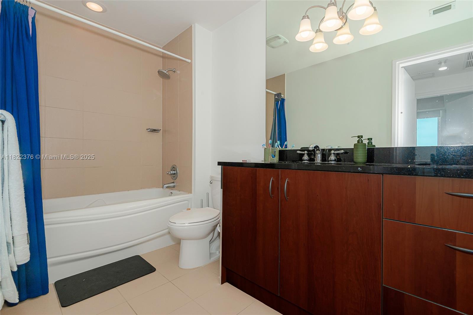 MET 1 CONDO - Residential