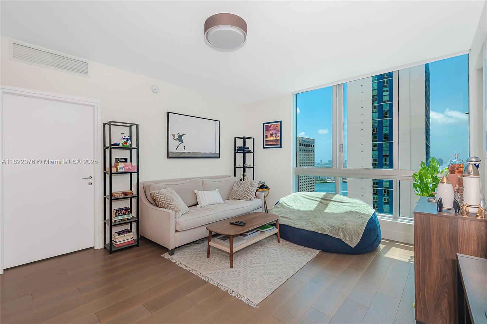300 S Biscayne Blvd T-2612