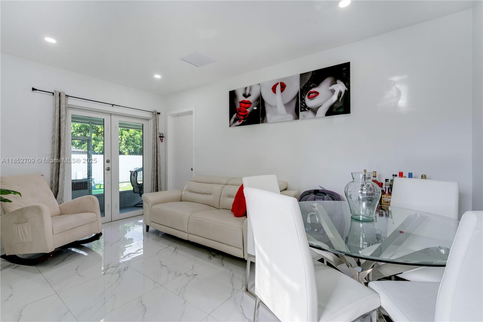 CENTRAL HEIGHTS - Residential Income