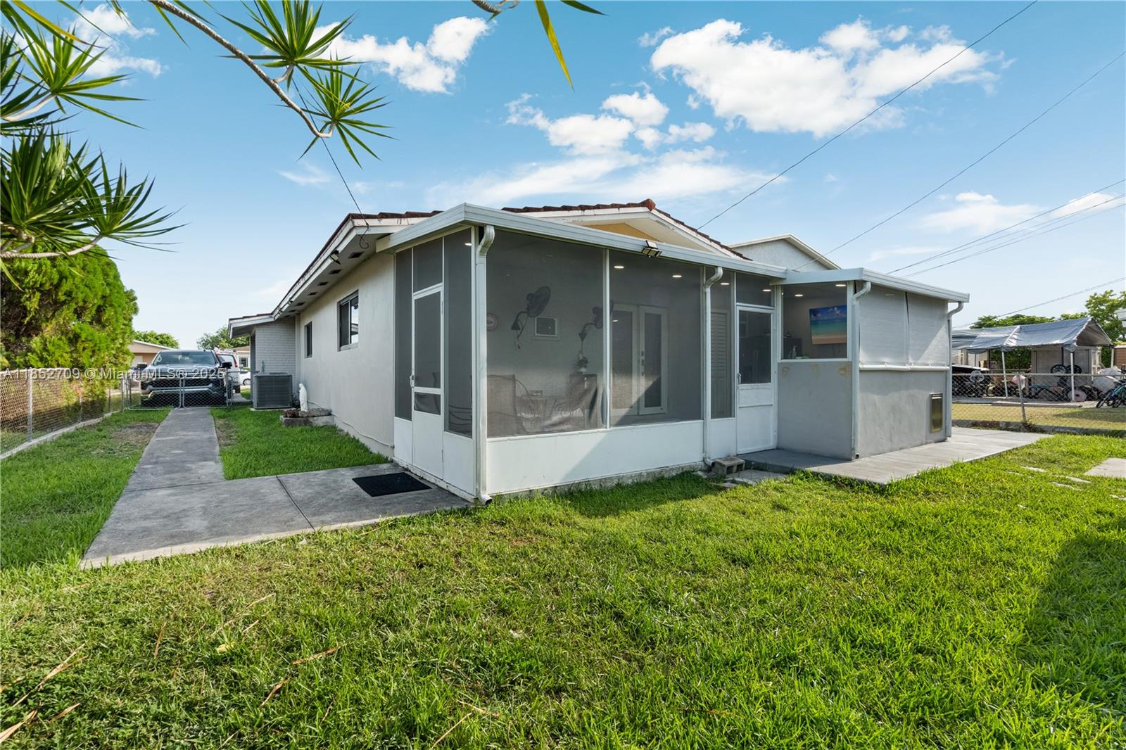 CENTRAL HEIGHTS - Residential Income