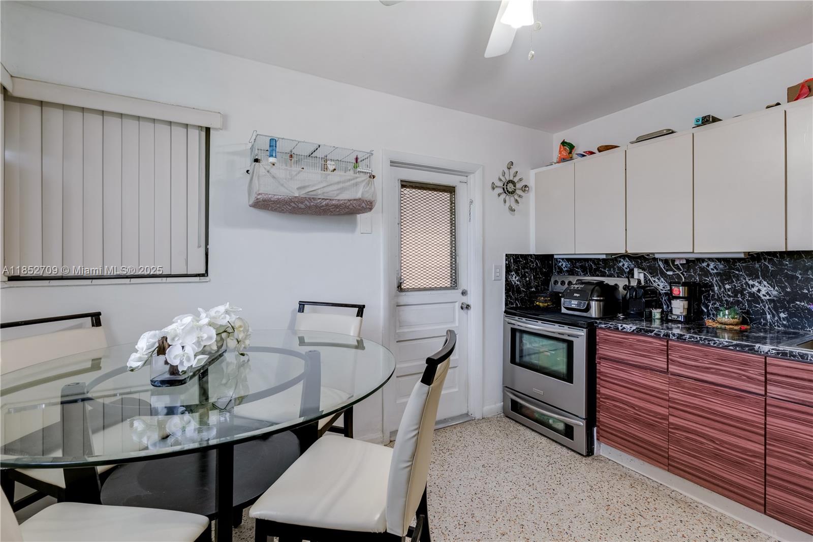 CENTRAL HEIGHTS - Residential Income