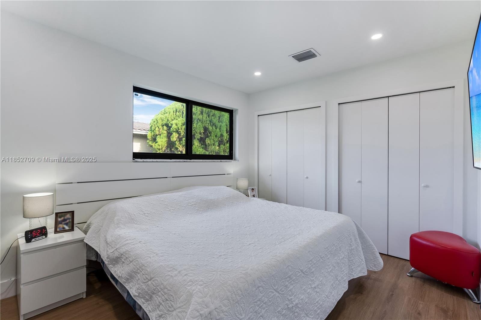 CENTRAL HEIGHTS - Residential Income