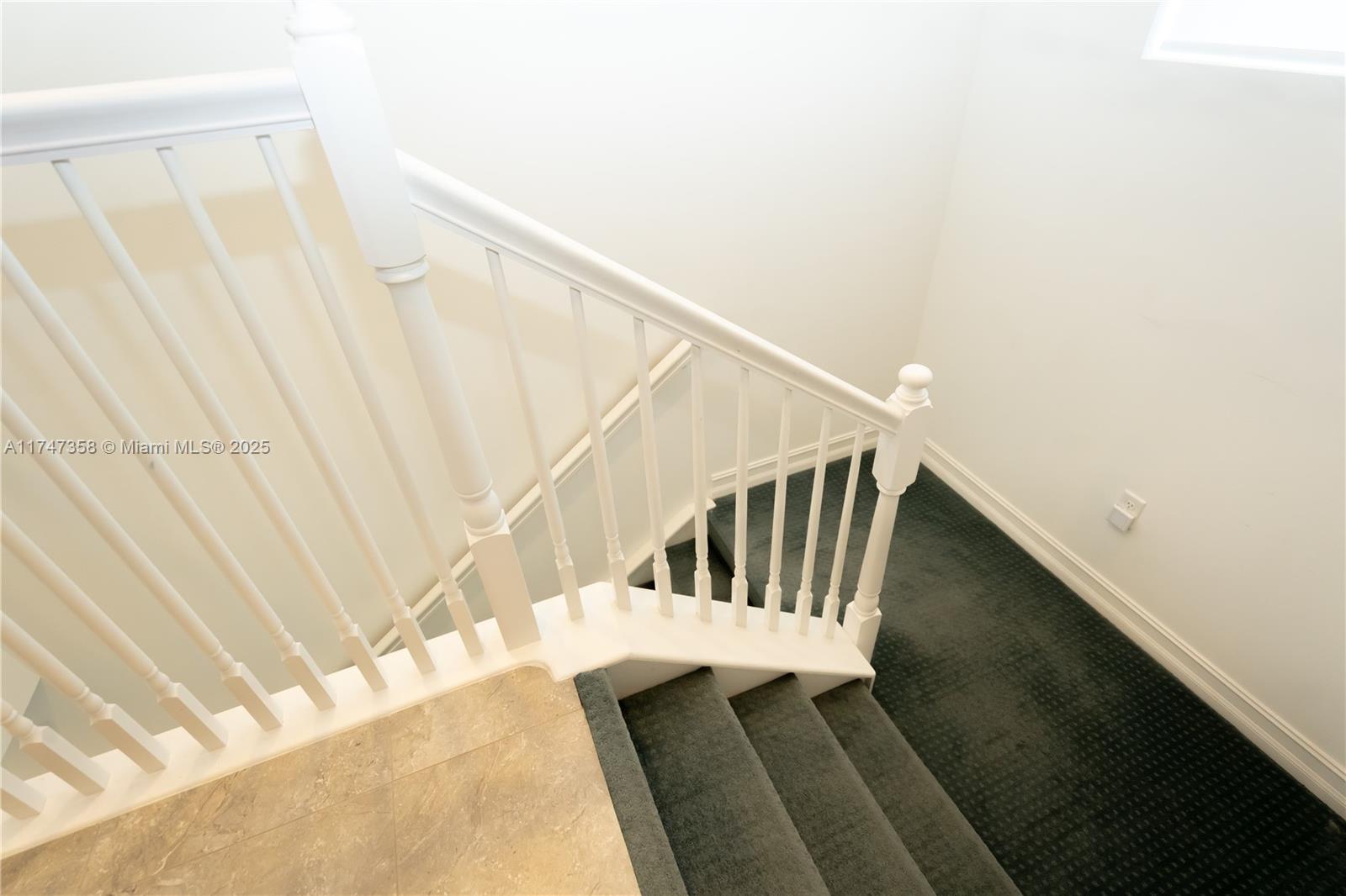 PEMBROKE LAKES SOUTH - Residential Lease