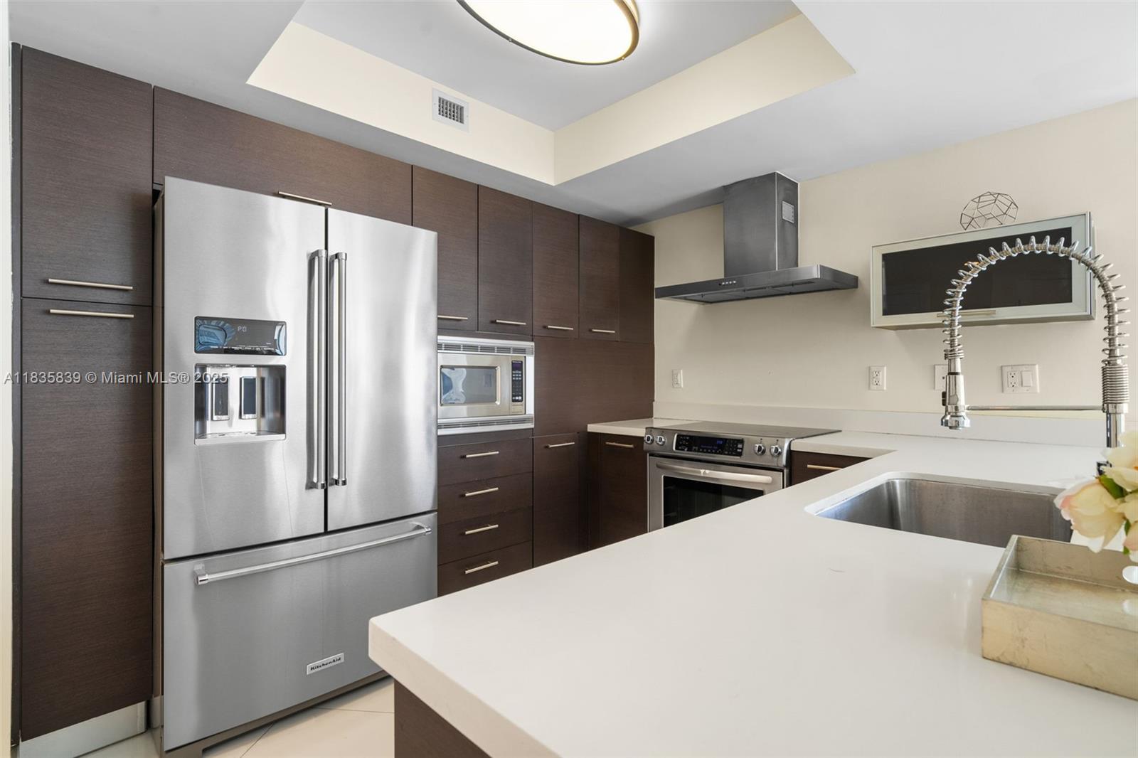 150 Sunny Isles Blvd 1-1401