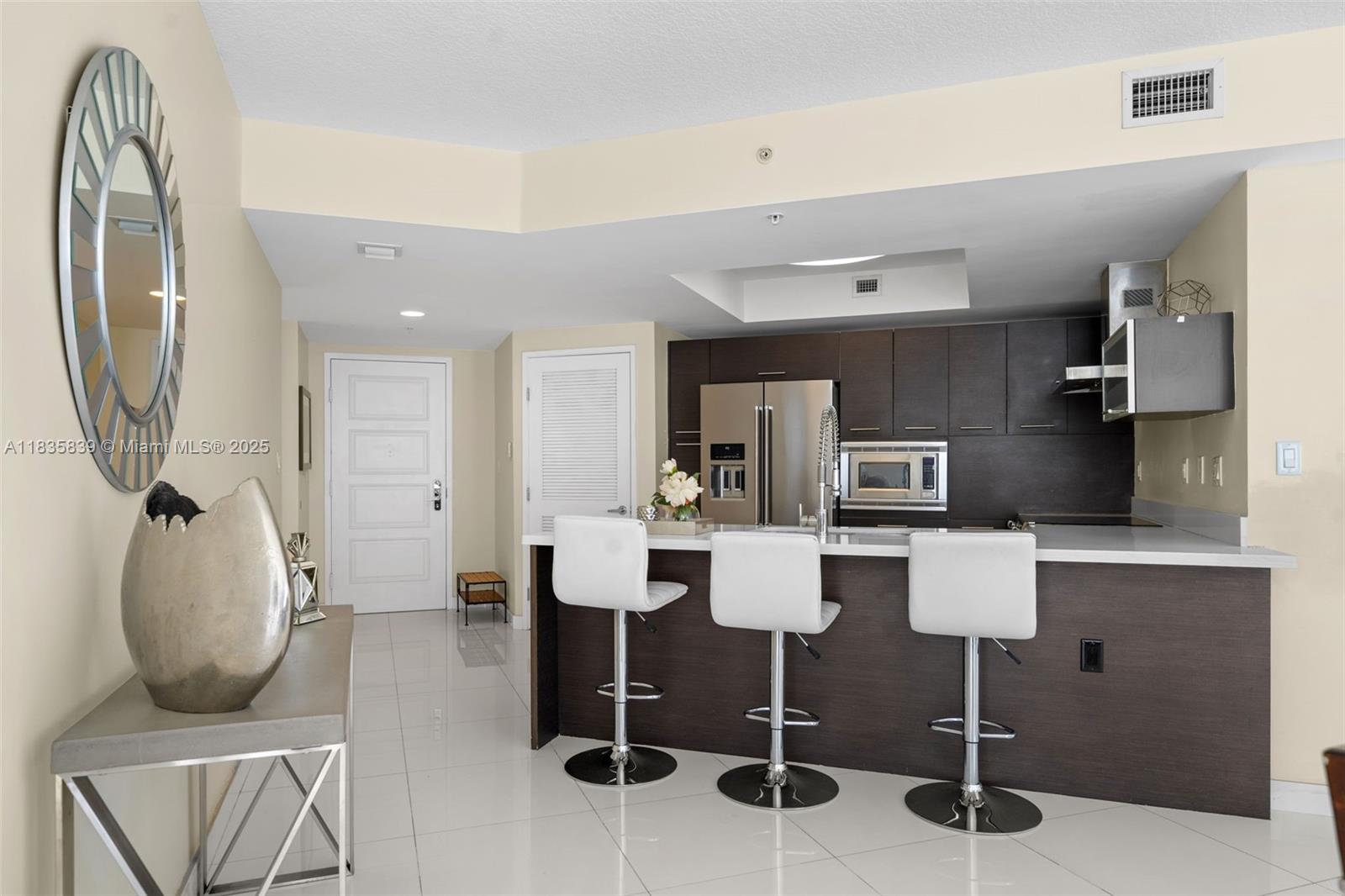 150 Sunny Isles Blvd 1-1401
