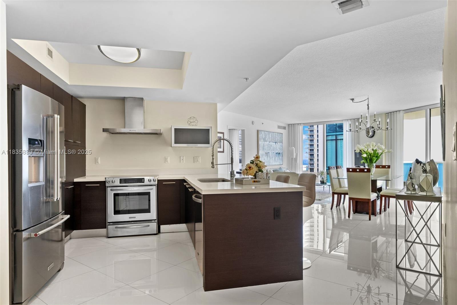 150 Sunny Isles Blvd 1-1401