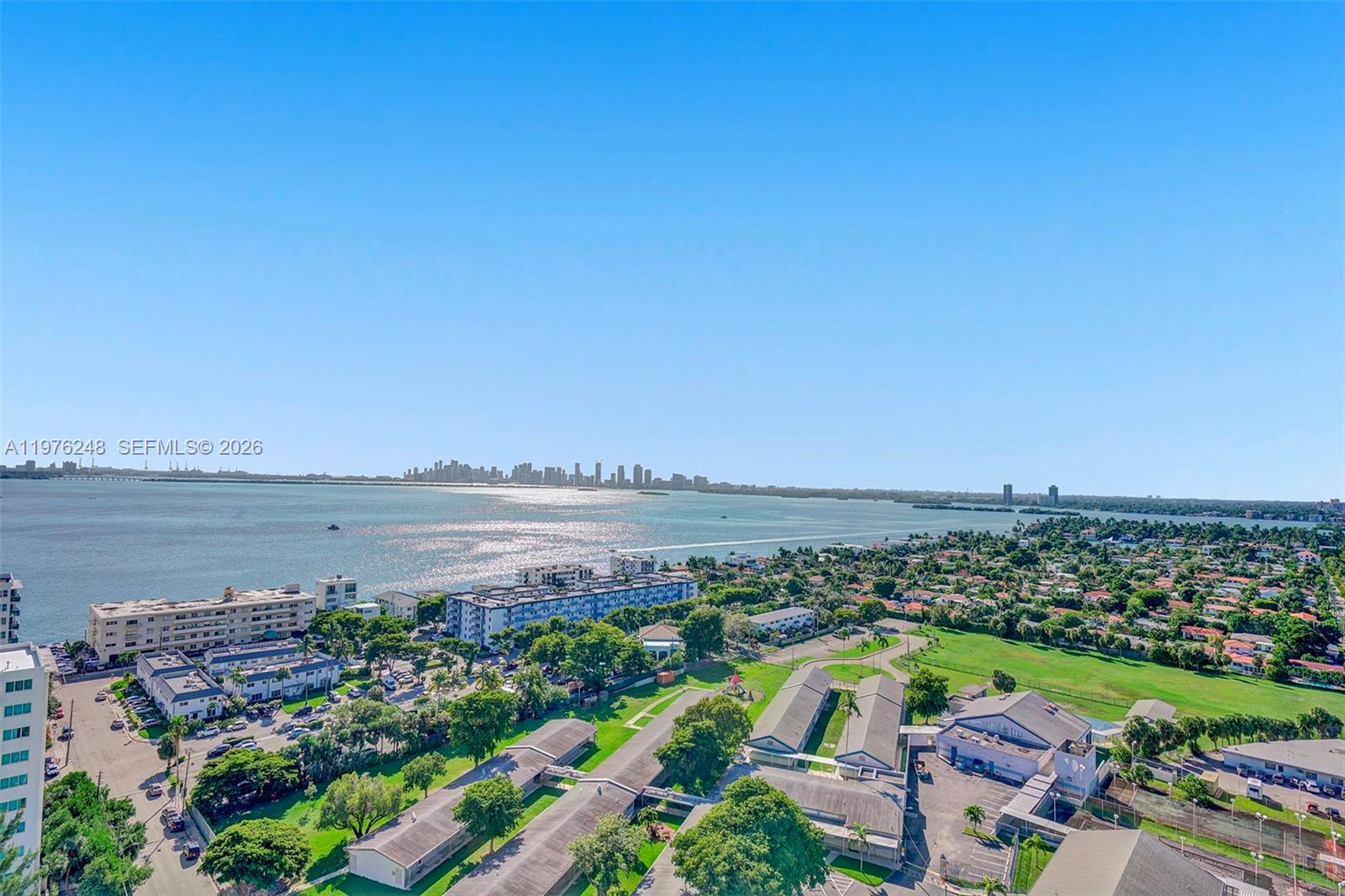 THE GRANDVIEW PALACE COND - Residential Lease