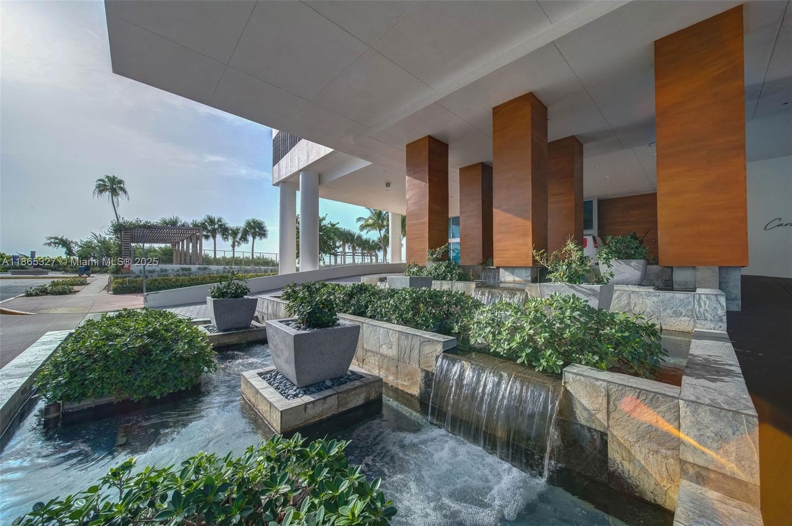 CENTRAL CARILLON BEACH CO - Residential Lease