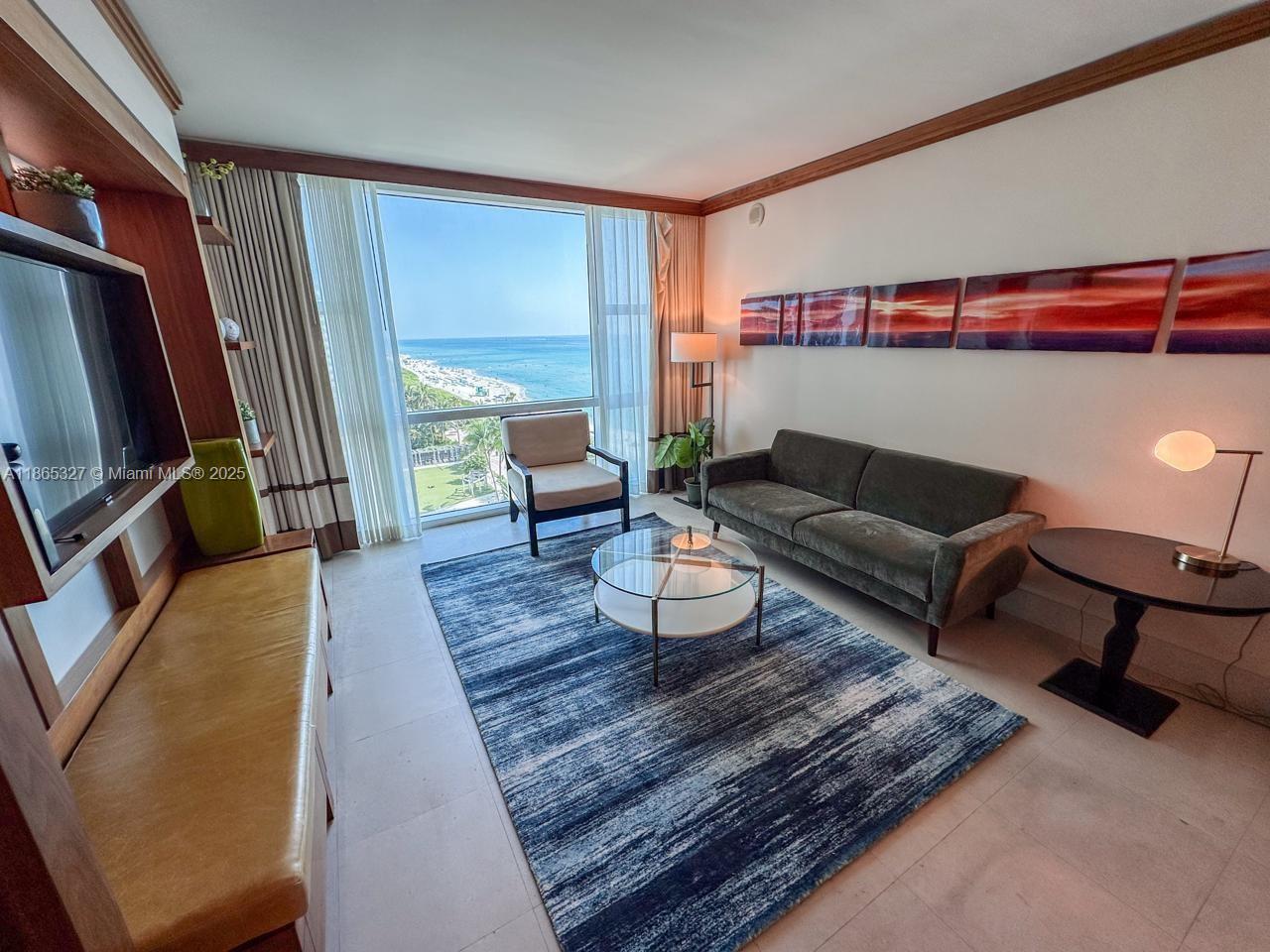 6801 Collins Ave 815