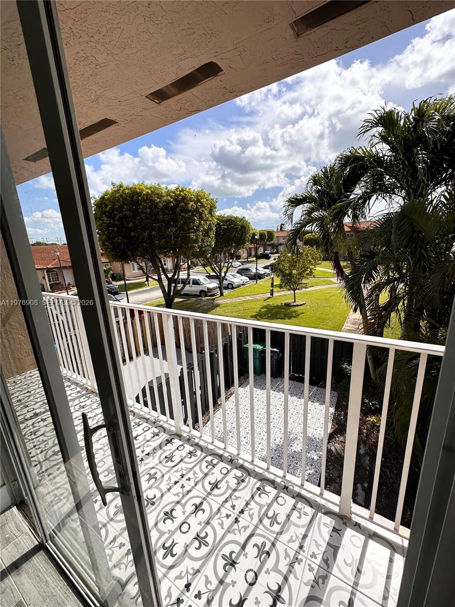 CAZADORES SUB - Residential Lease