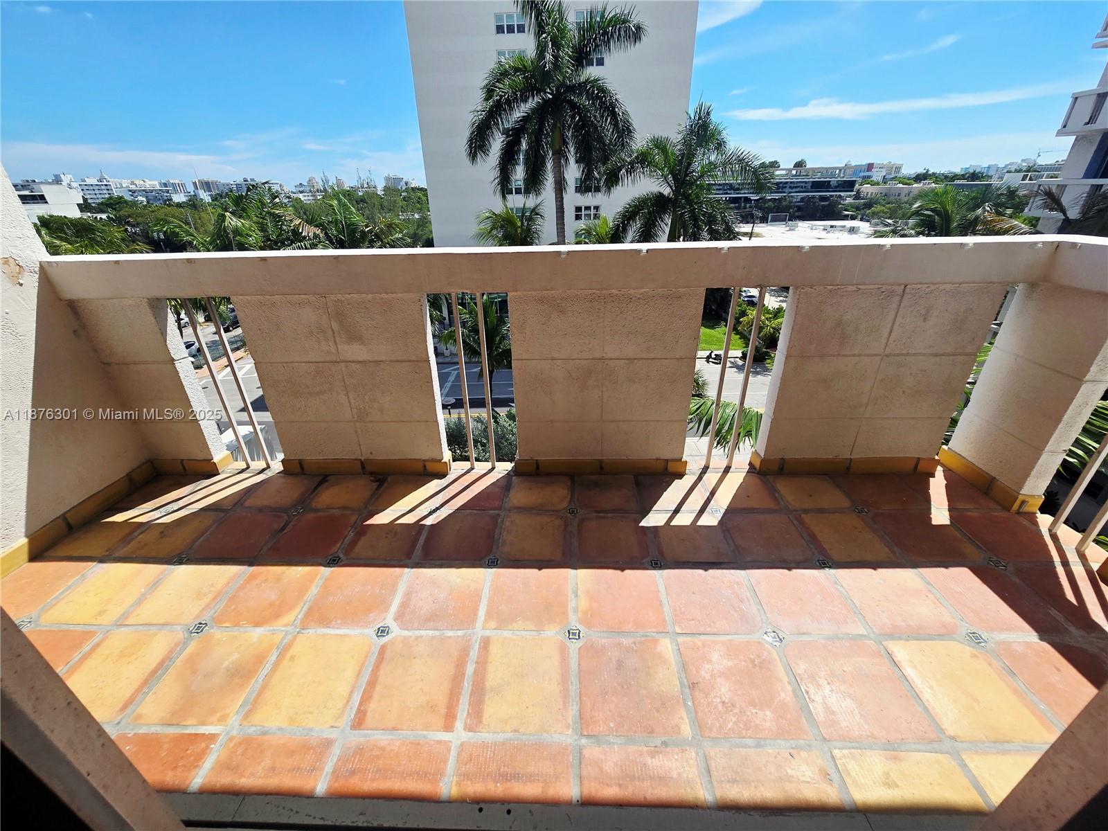 SOUTH BAY CLUB CONDO - Residential Lease