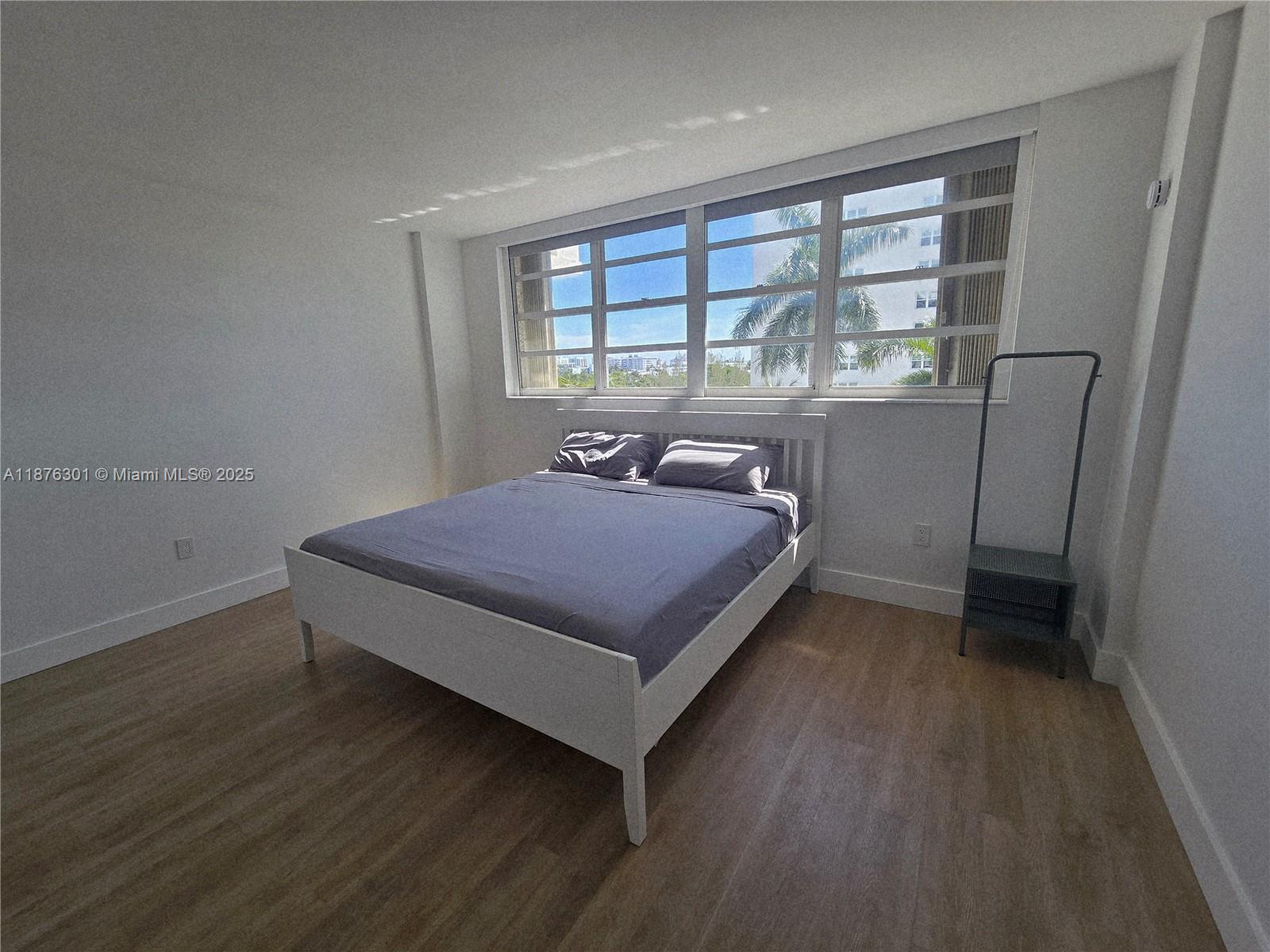 SOUTH BAY CLUB CONDO - Residential Lease