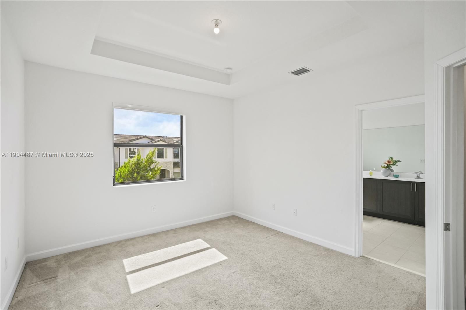 SIENNA RESERVE SOUTH - Residential