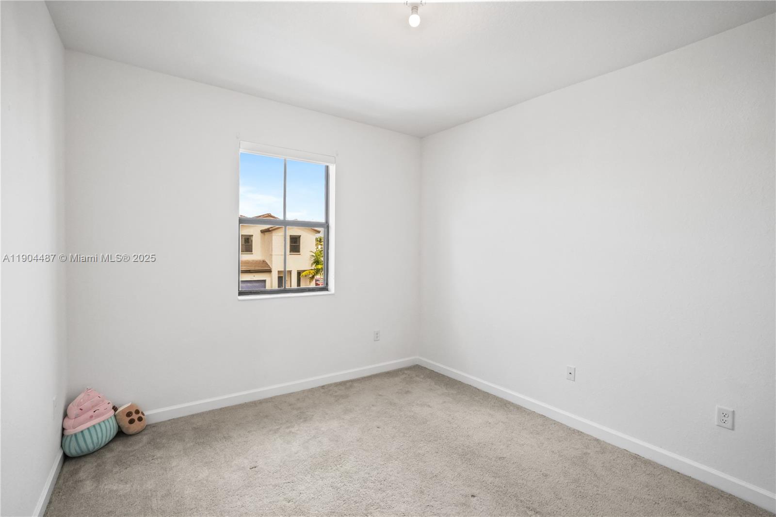 SIENNA RESERVE SOUTH - Residential