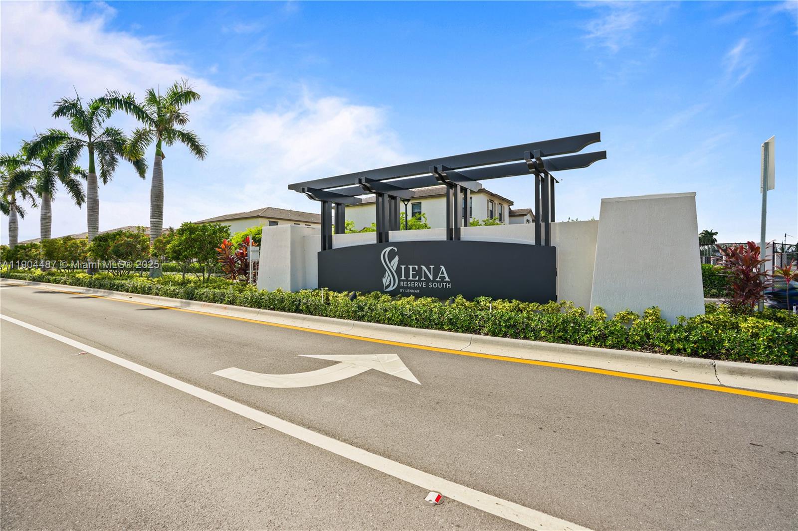 SIENNA RESERVE SOUTH - Residential