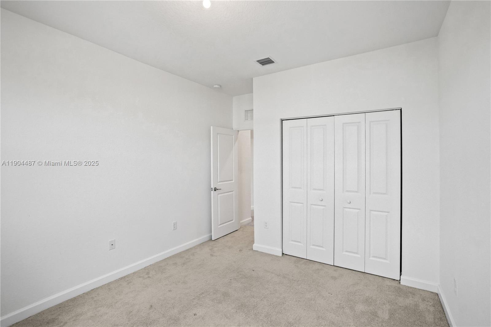 SIENNA RESERVE SOUTH - Residential