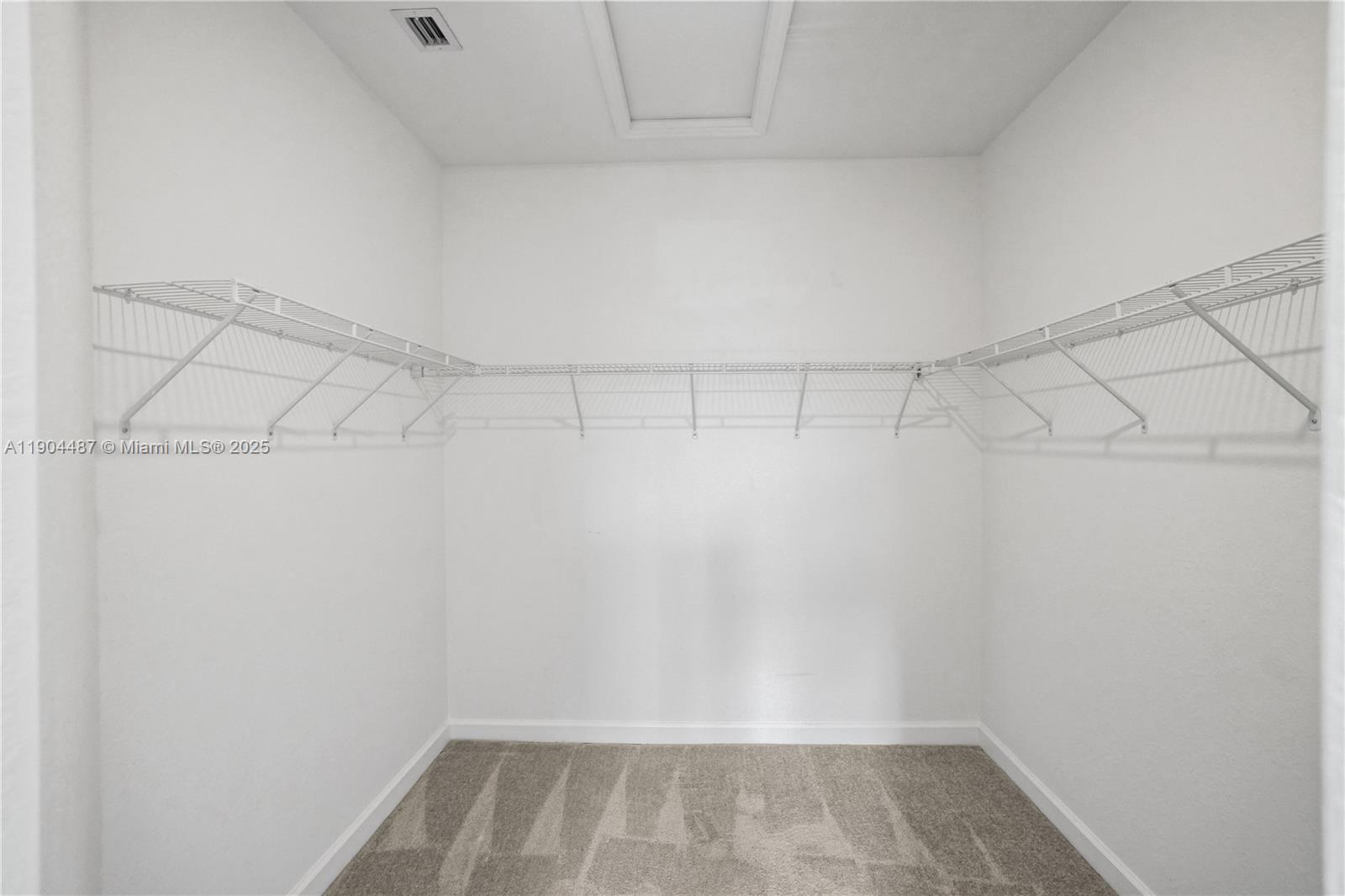 SIENNA RESERVE SOUTH - Residential