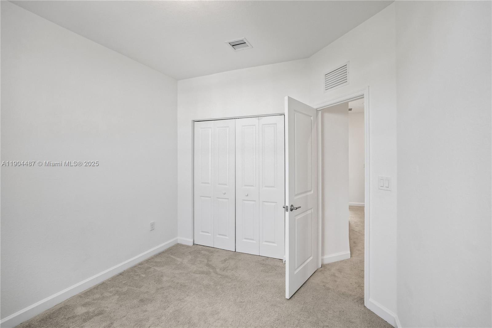 SIENNA RESERVE SOUTH - Residential