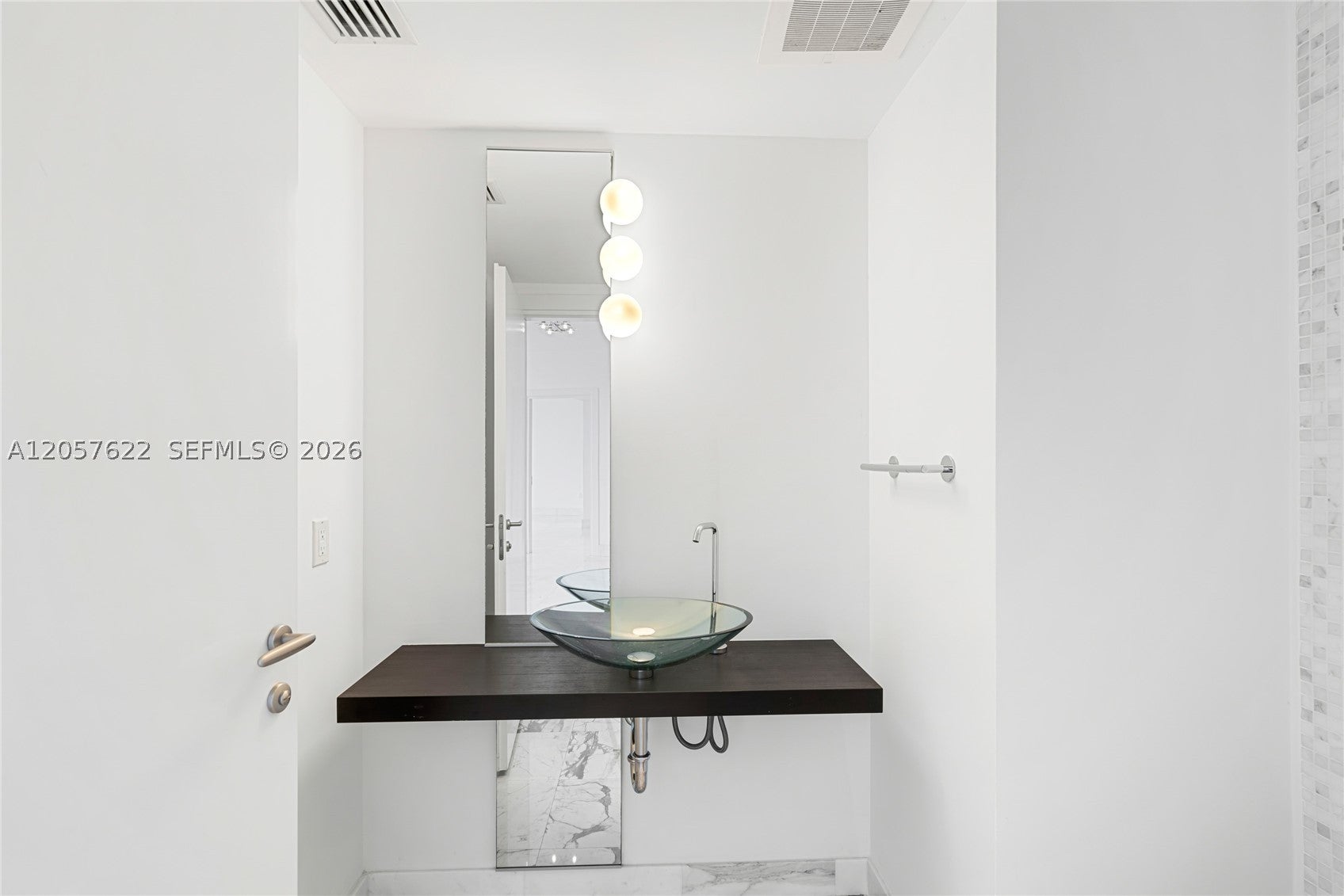 200 Biscayne Boulevard Way 4004