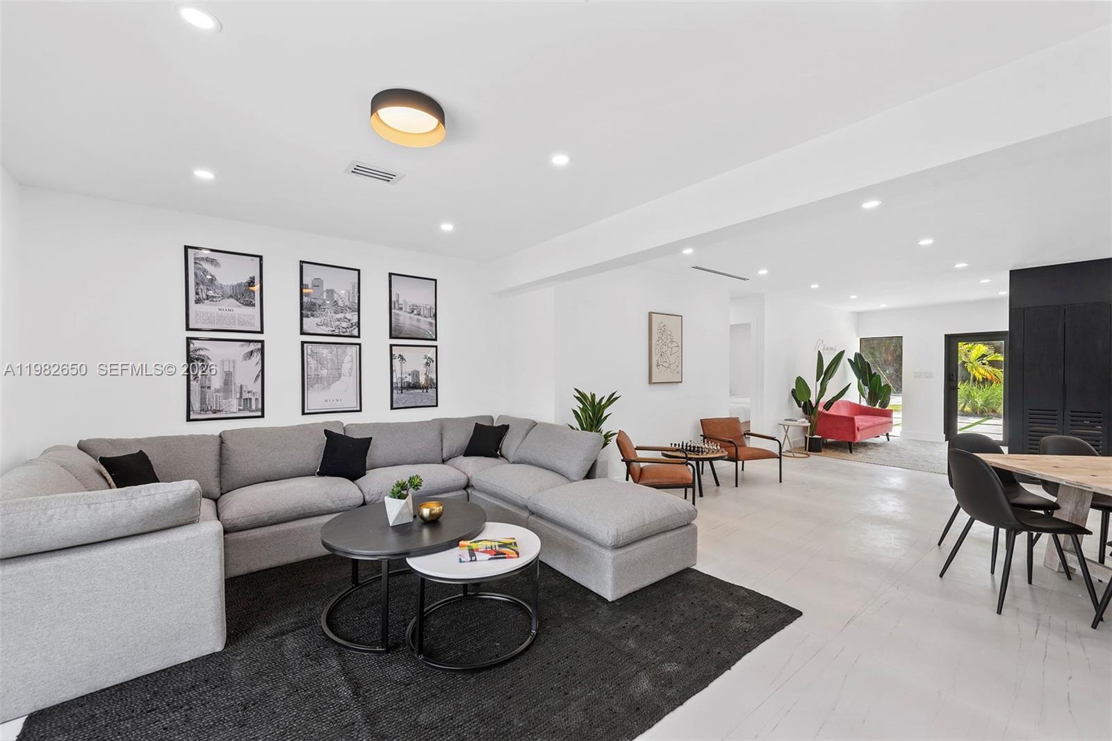 DAVIS ADDN TO BISC PARK V - Residential