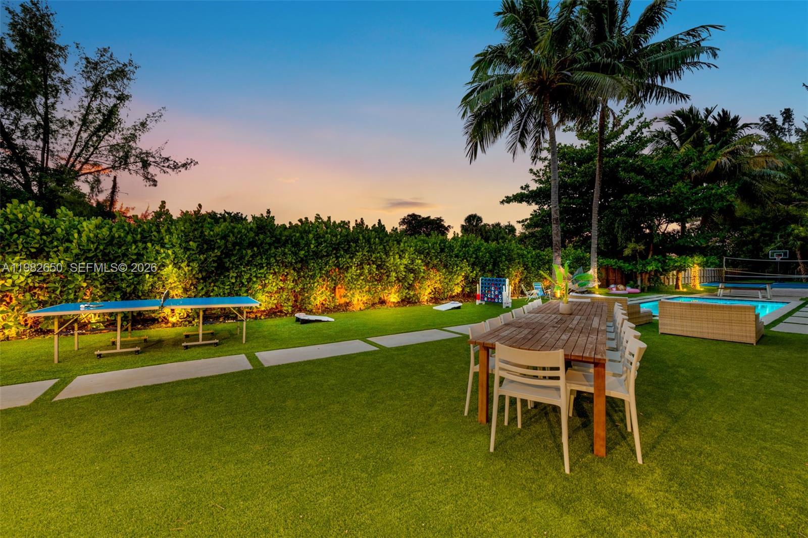 DAVIS ADDN TO BISC PARK V - Residential