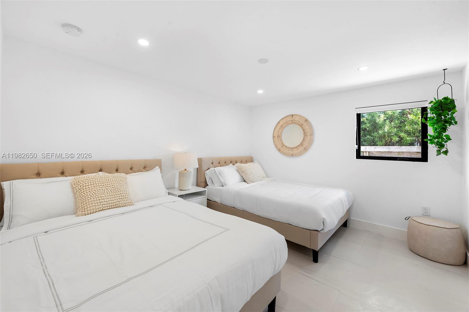 DAVIS ADDN TO BISC PARK V - Residential