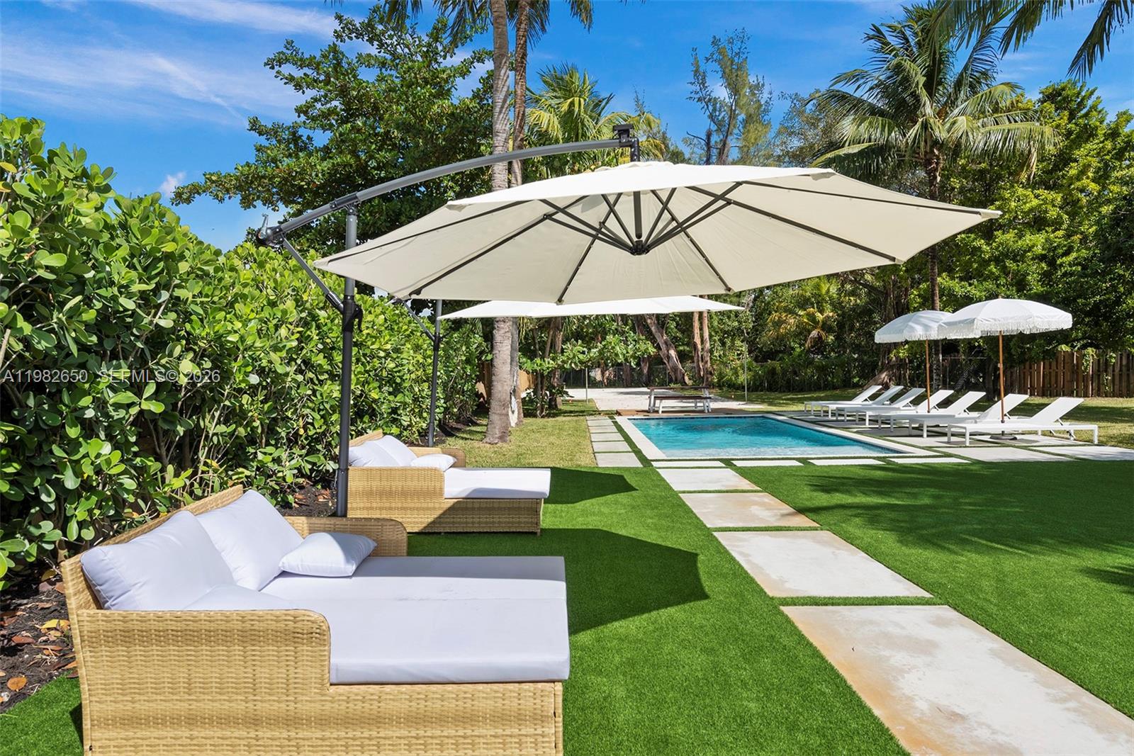 DAVIS ADDN TO BISC PARK V - Residential