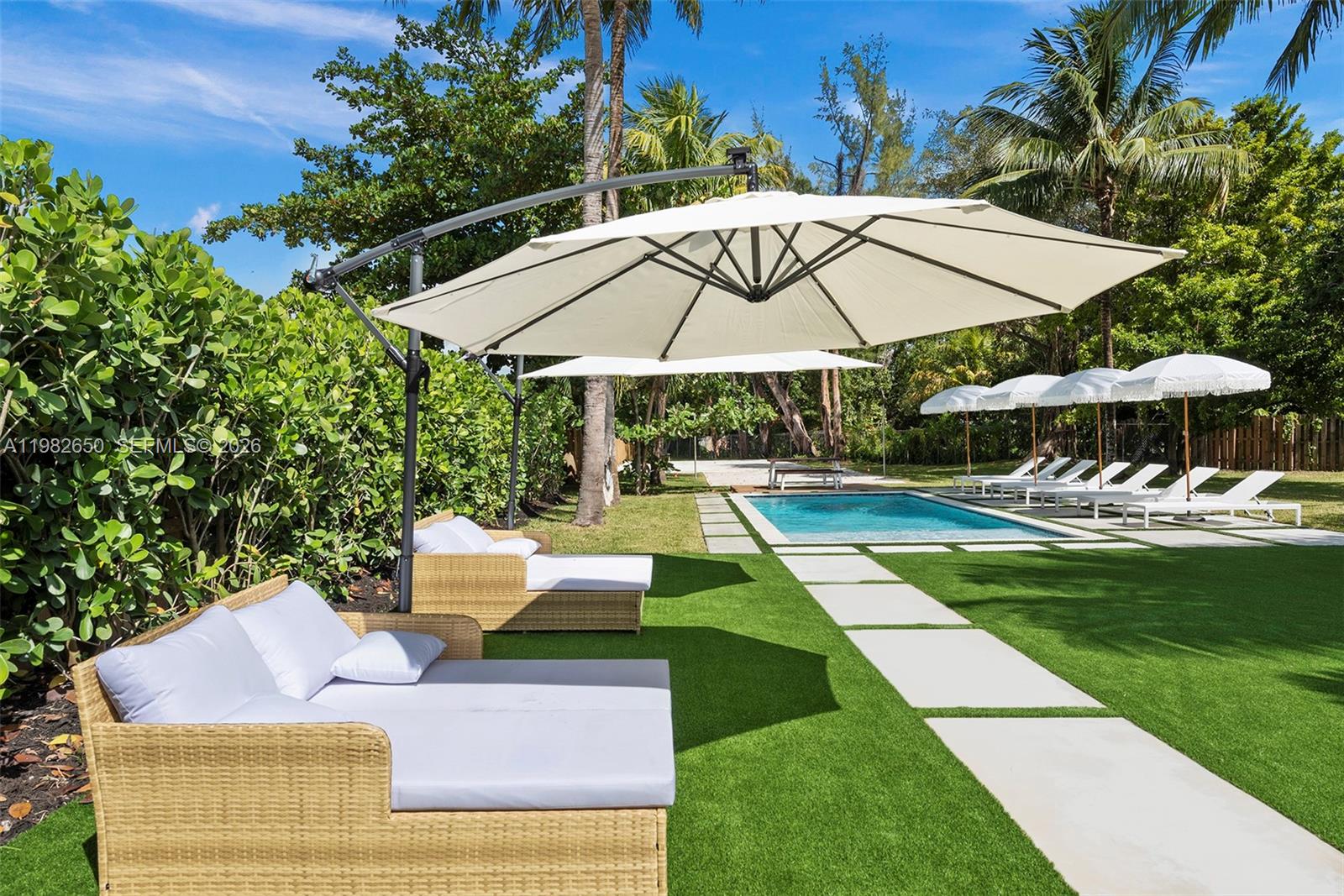 DAVIS ADDN TO BISC PARK V - Residential