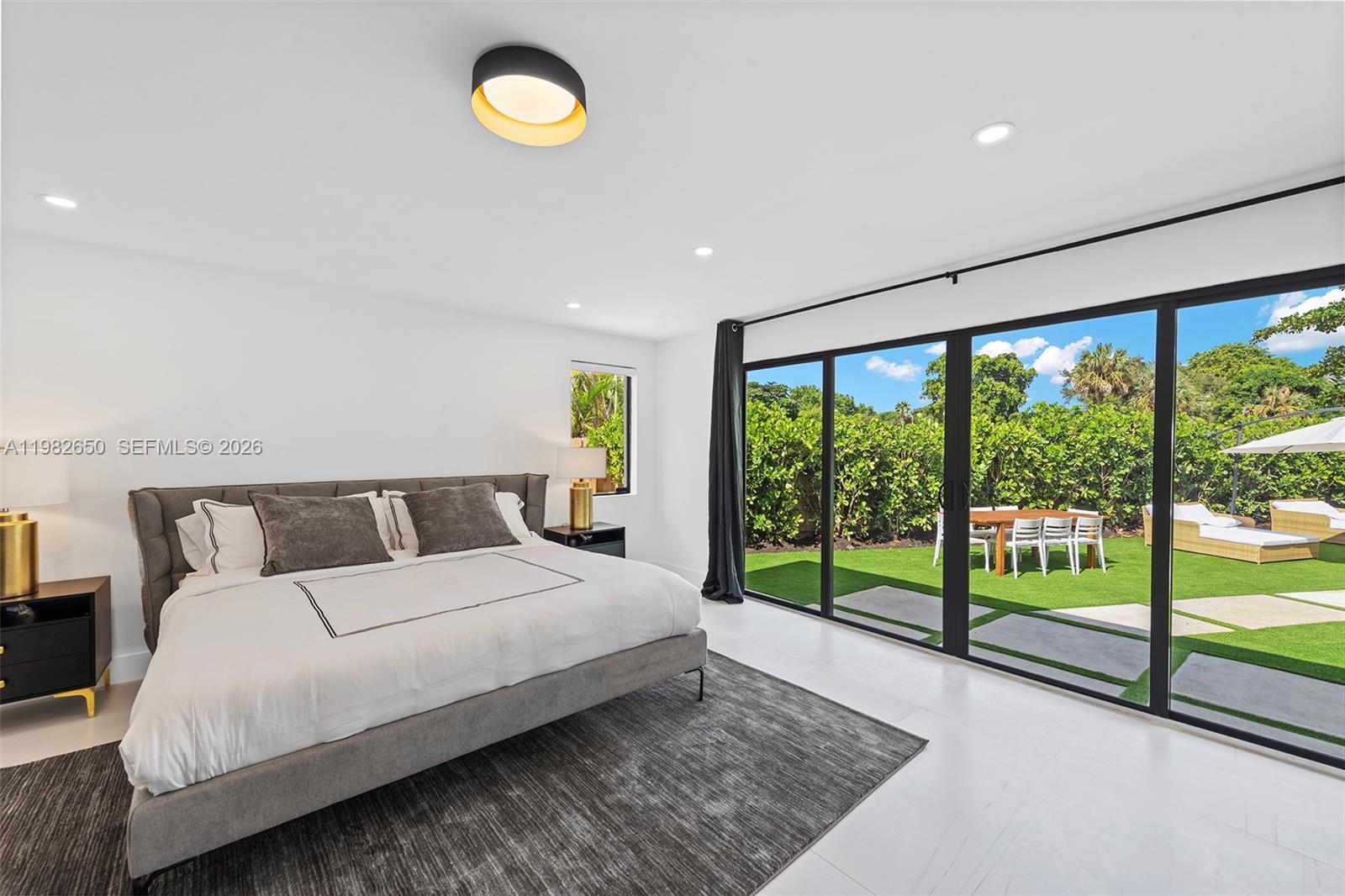 DAVIS ADDN TO BISC PARK V - Residential