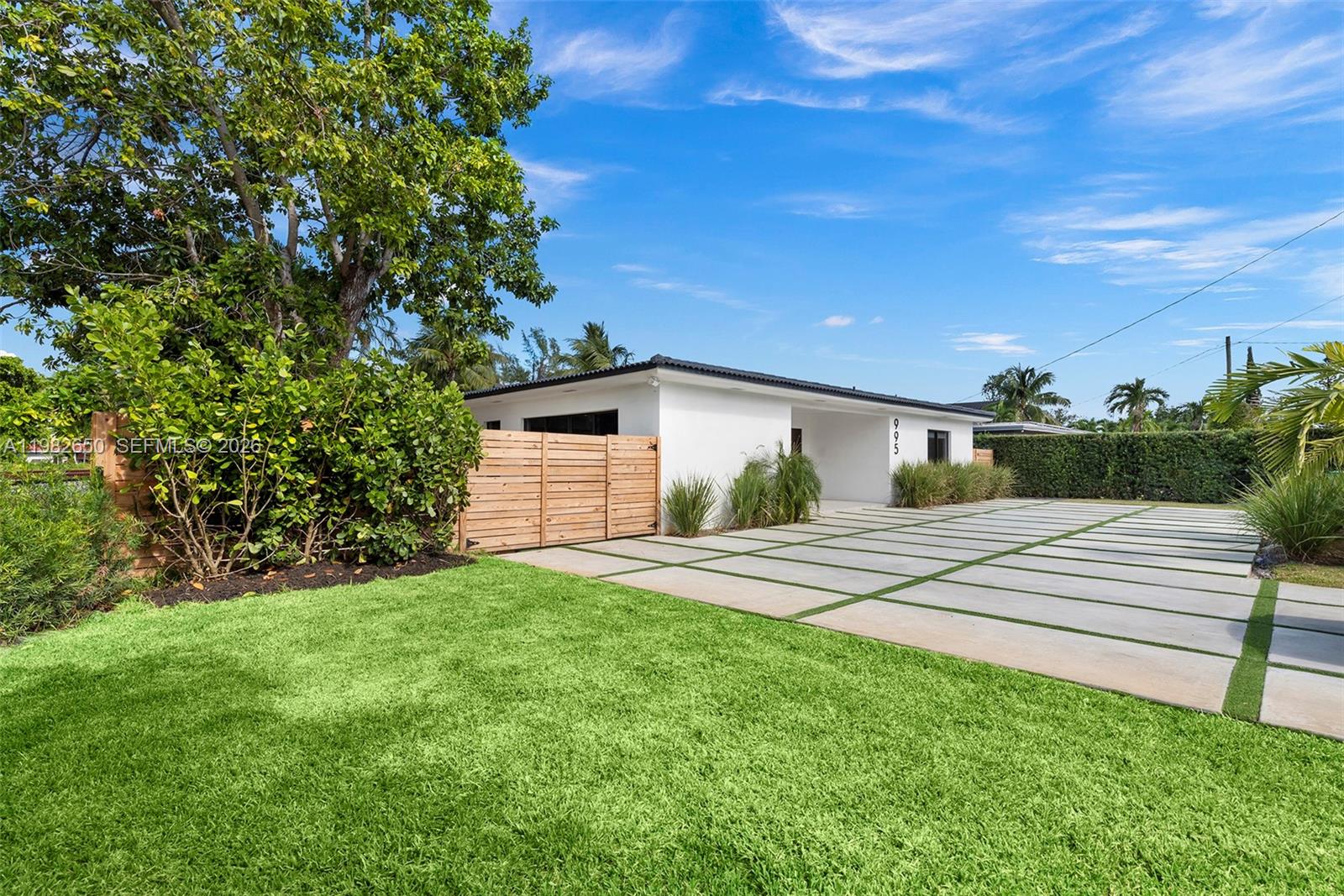 DAVIS ADDN TO BISC PARK V - Residential