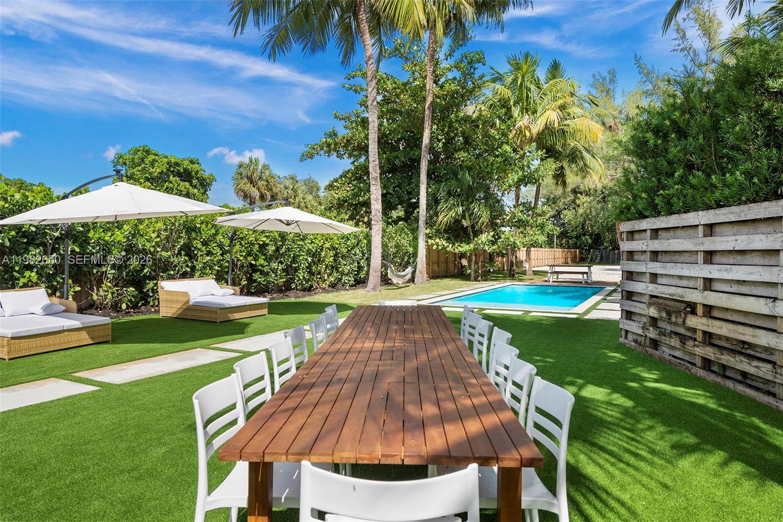 DAVIS ADDN TO BISC PARK V - Residential