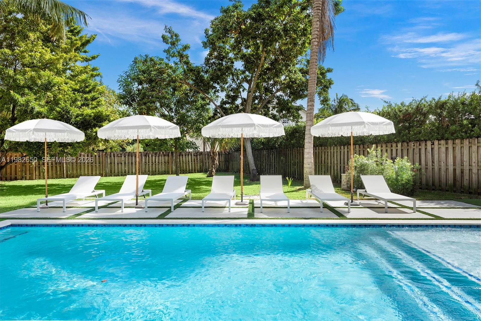 DAVIS ADDN TO BISC PARK V - Residential