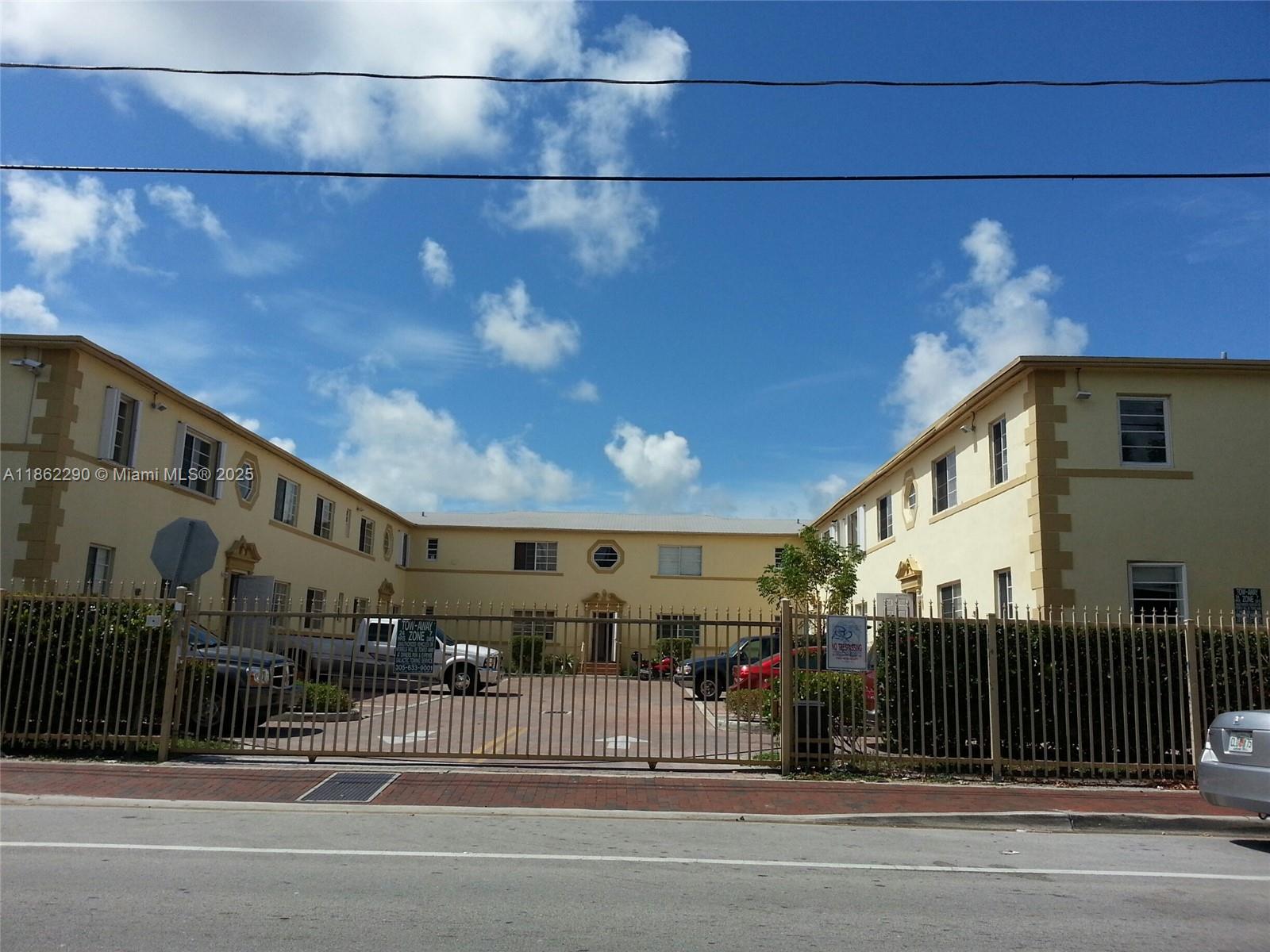 NEW KITCHEN & NEW BATHROOM. 1 BEDROOM CONVERTED INTO 2 BEDROOMS. ONE OF THE NICEST BUILDINGS IN LITTLE HAVANA. PRIVATE GATED COMMUNITY, NO PUBLIC ACCESS UNLESS APPROVED BY RESIDENT.
WELL-MAINTAINED UNIT ON GROUND FLOOR WITH ONE ASSIGNED PARKING SPACE. SPACE AVAILABLE TO INSTALL WASHER AND DRYER INSIDE THE UNIT. AVAILABLE FOR MOVE-IN NOW. PLEASE CALL OR TEXT LISTING AGENT FOR SHOWING INSTRUCTIONS.