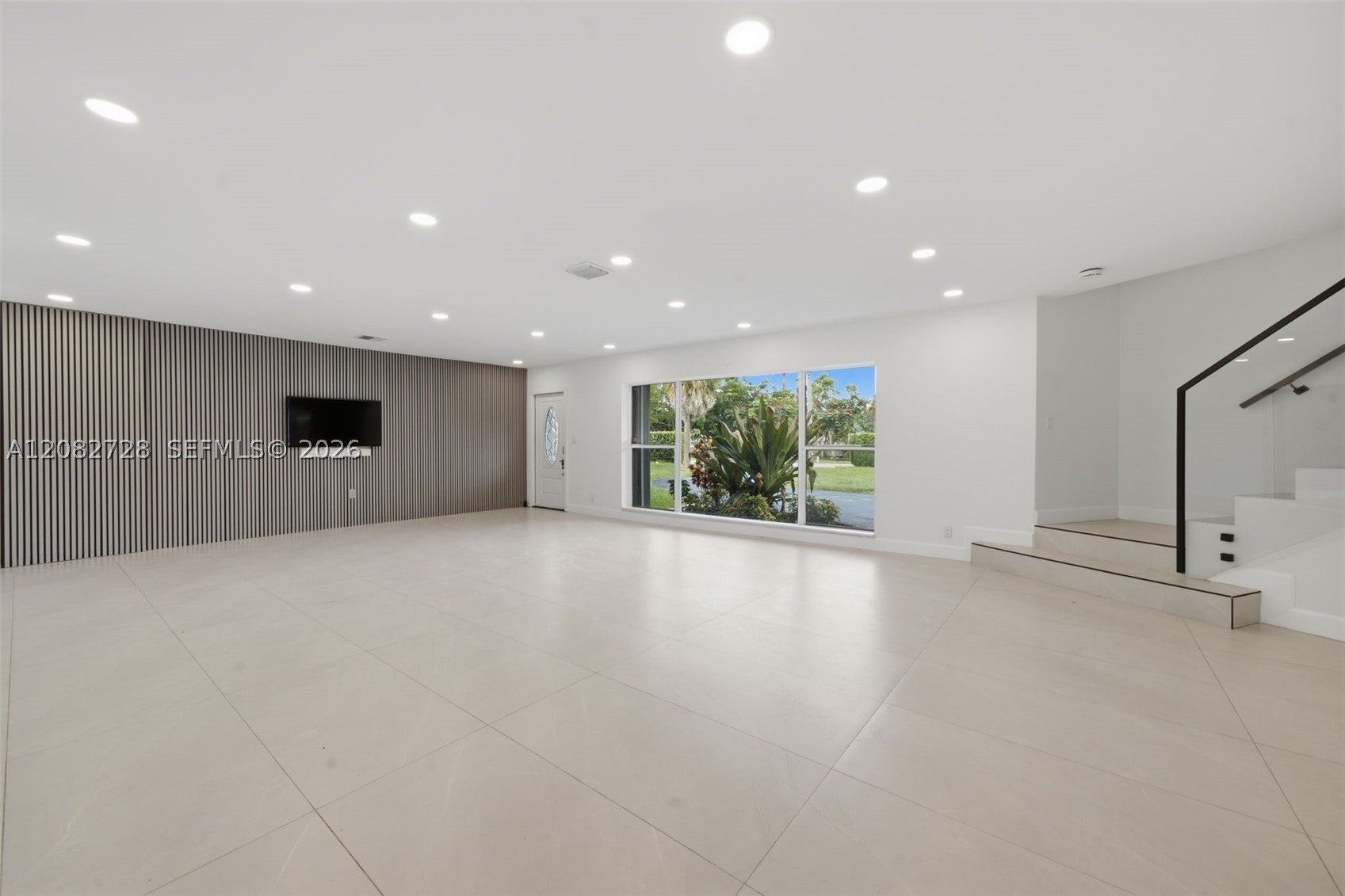 6700 E Tropical Way