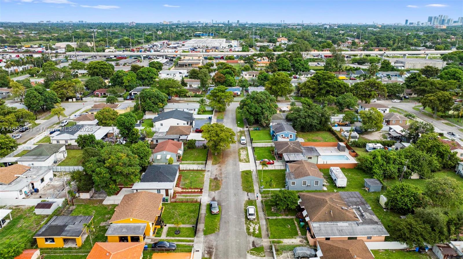 MARILYNDA - Residential