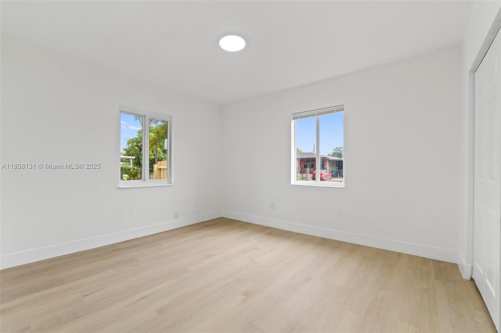 MARILYNDA - Residential