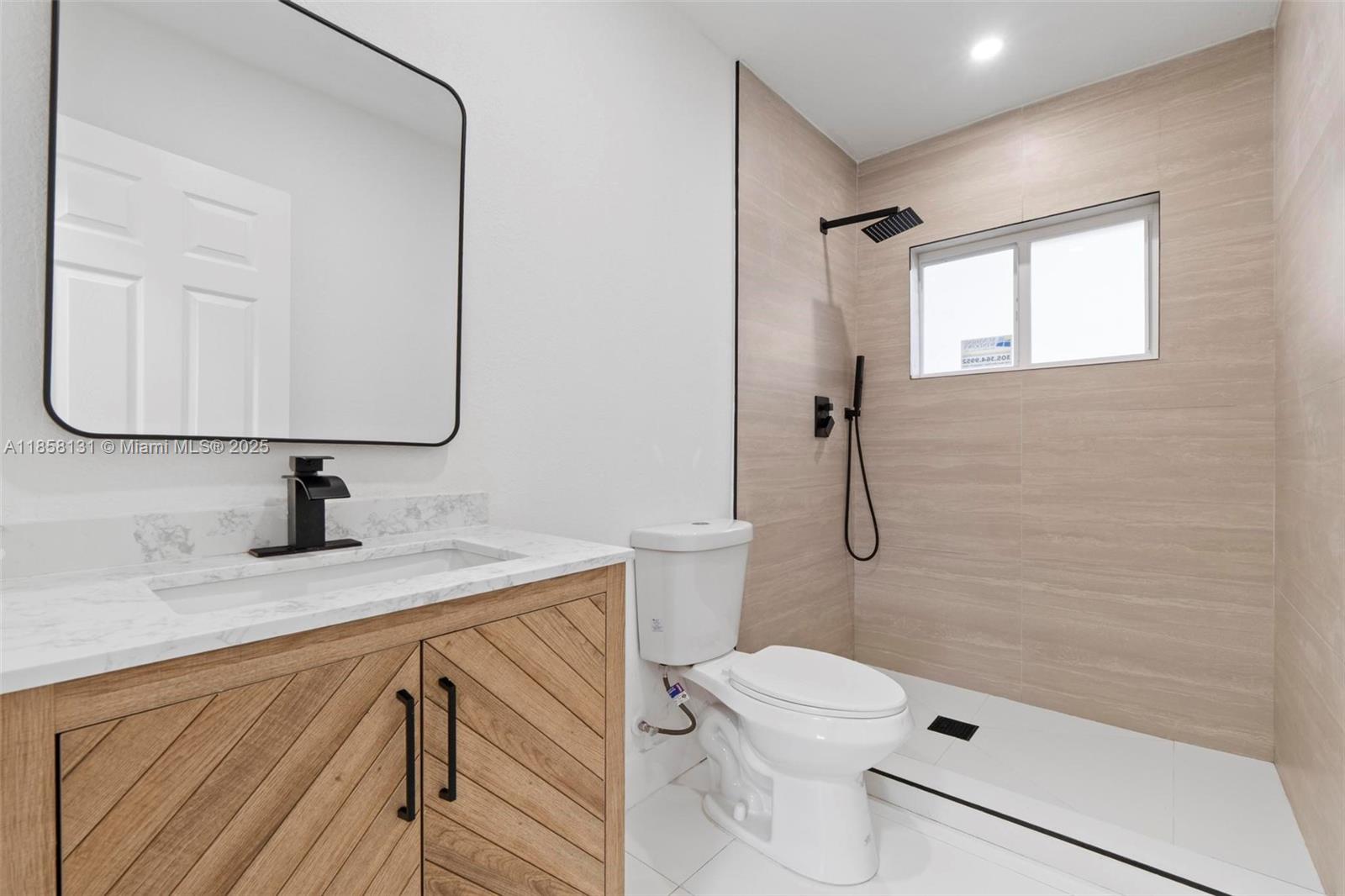 MARILYNDA - Residential