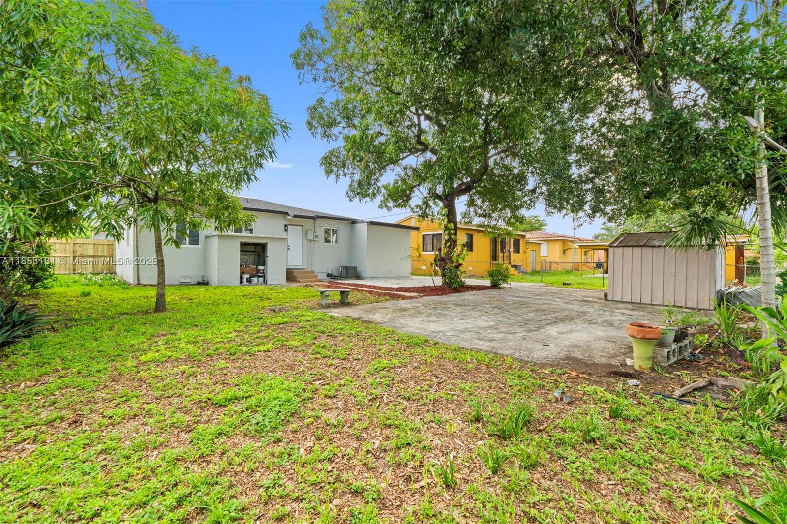 MARILYNDA - Residential