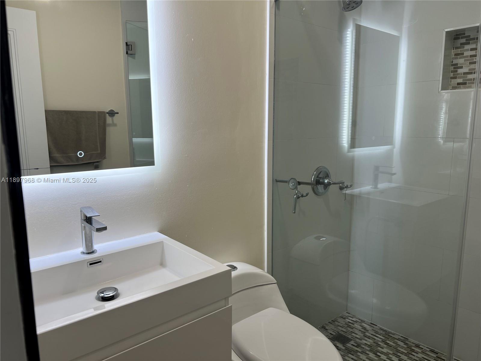 SOUTHERN ESTS 7TH ADDN SE - Residential