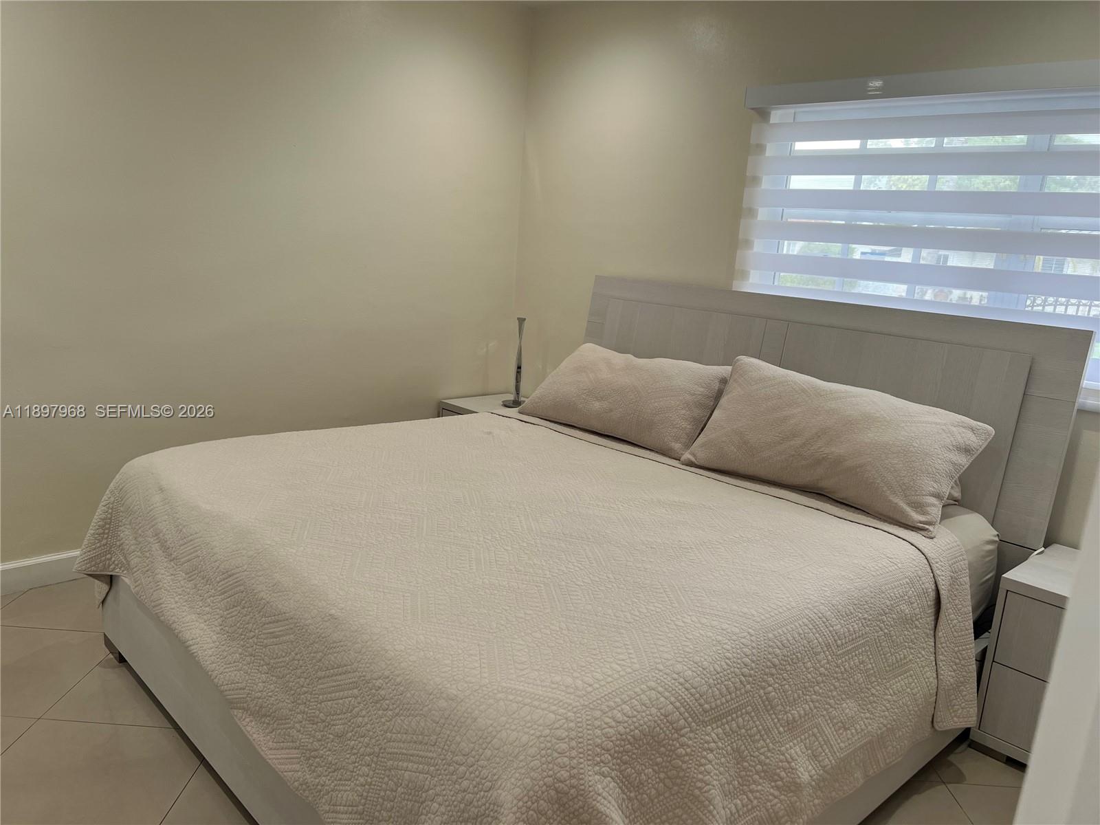 SOUTHERN ESTS 7TH ADDN SE - Residential