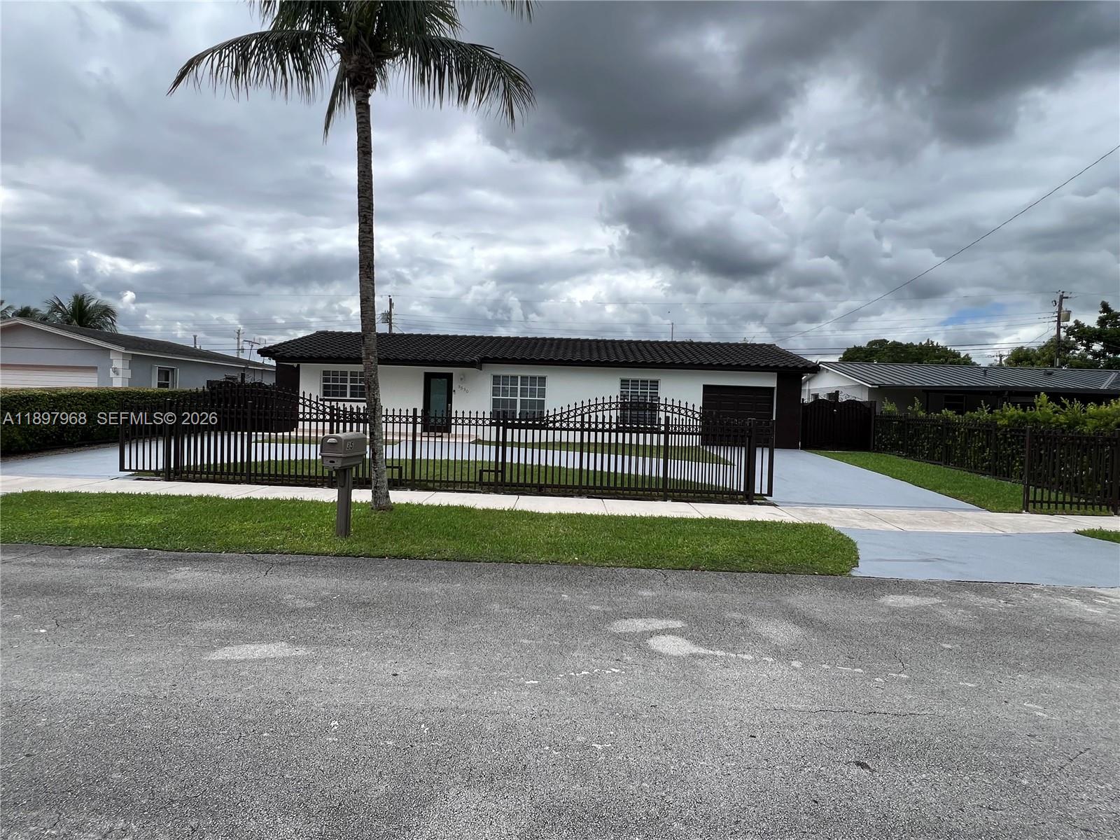 SOUTHERN ESTS 7TH ADDN SE - Residential