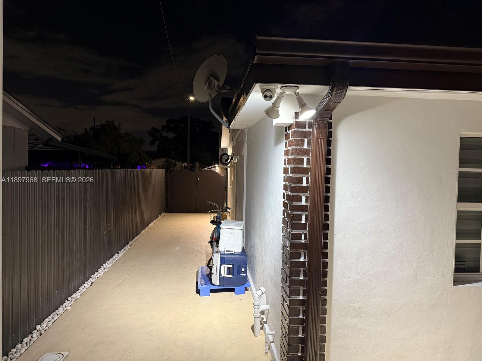 SOUTHERN ESTS 7TH ADDN SE - Residential