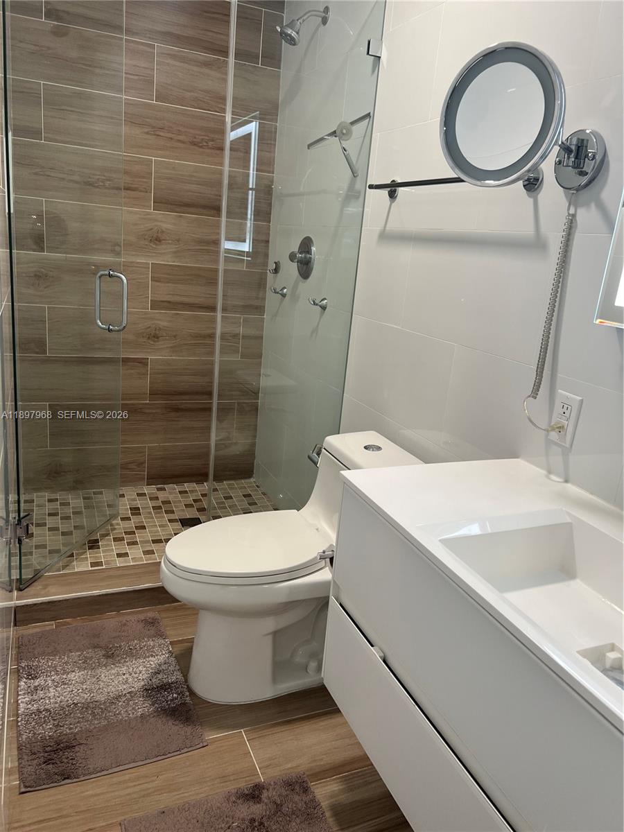 SOUTHERN ESTS 7TH ADDN SE - Residential