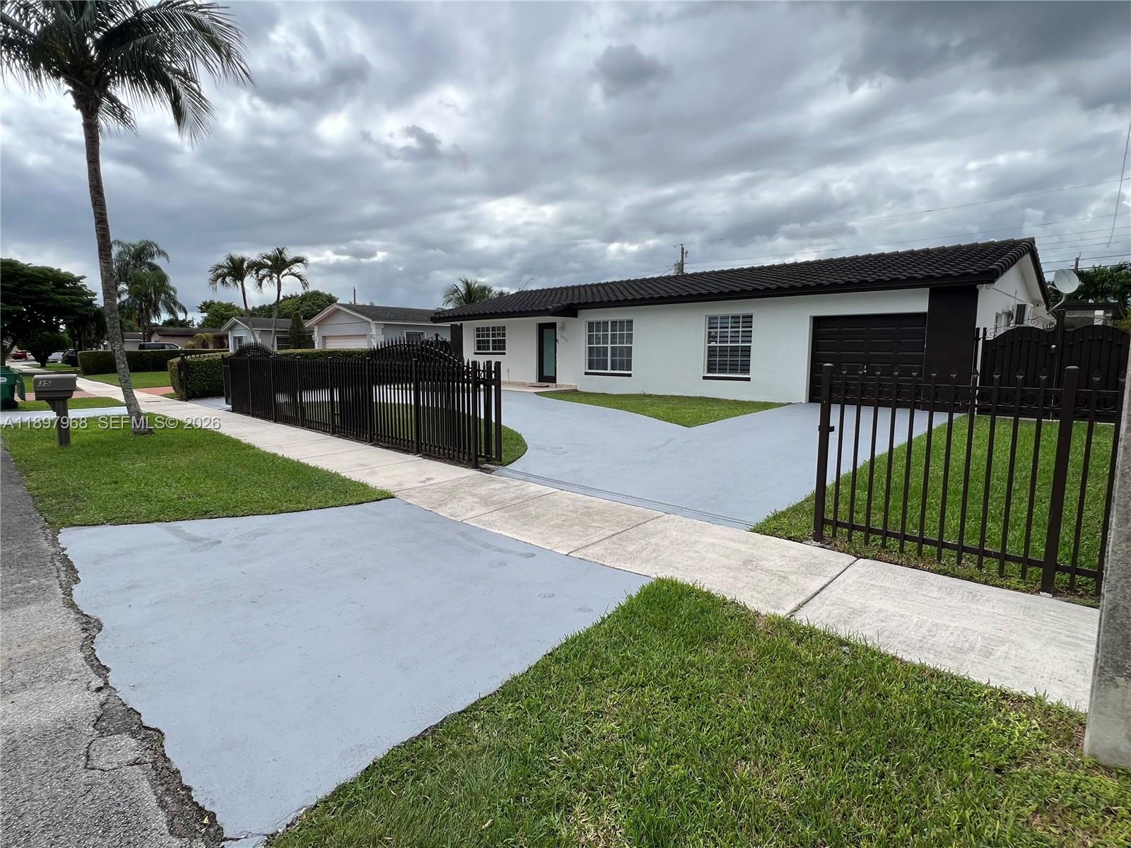 SOUTHERN ESTS 7TH ADDN SE - Residential