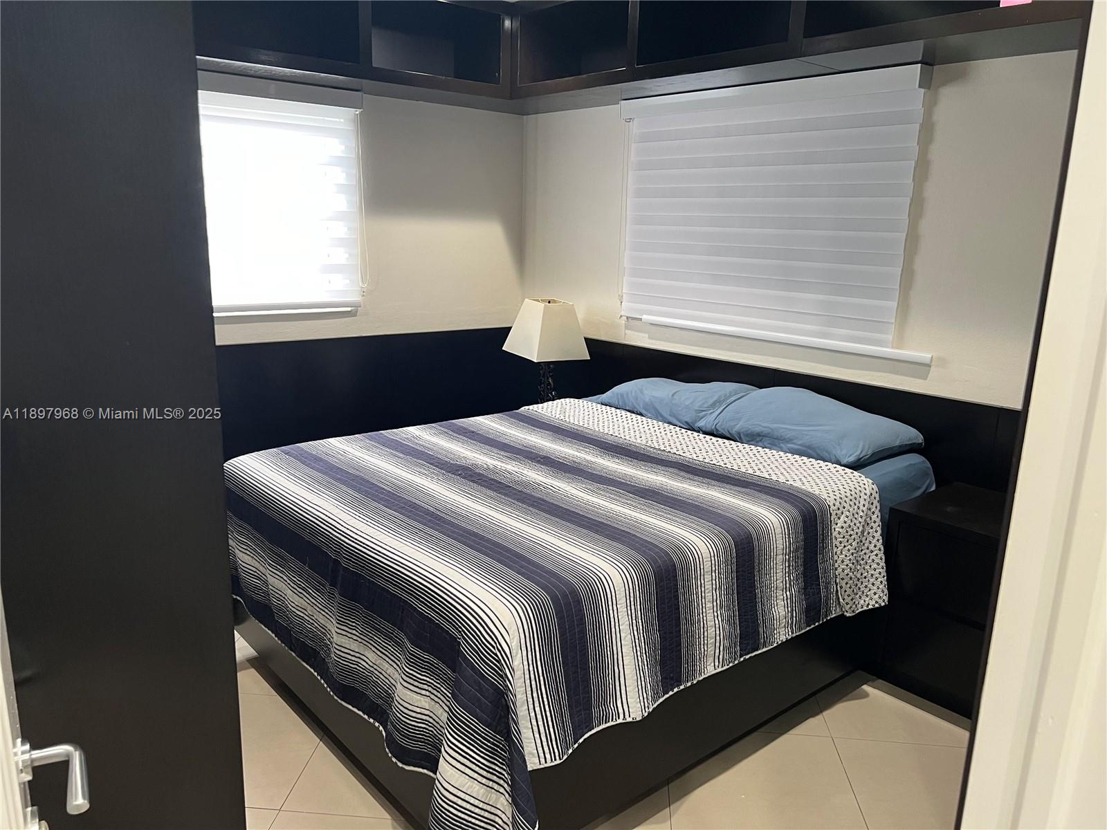 SOUTHERN ESTS 7TH ADDN SE - Residential