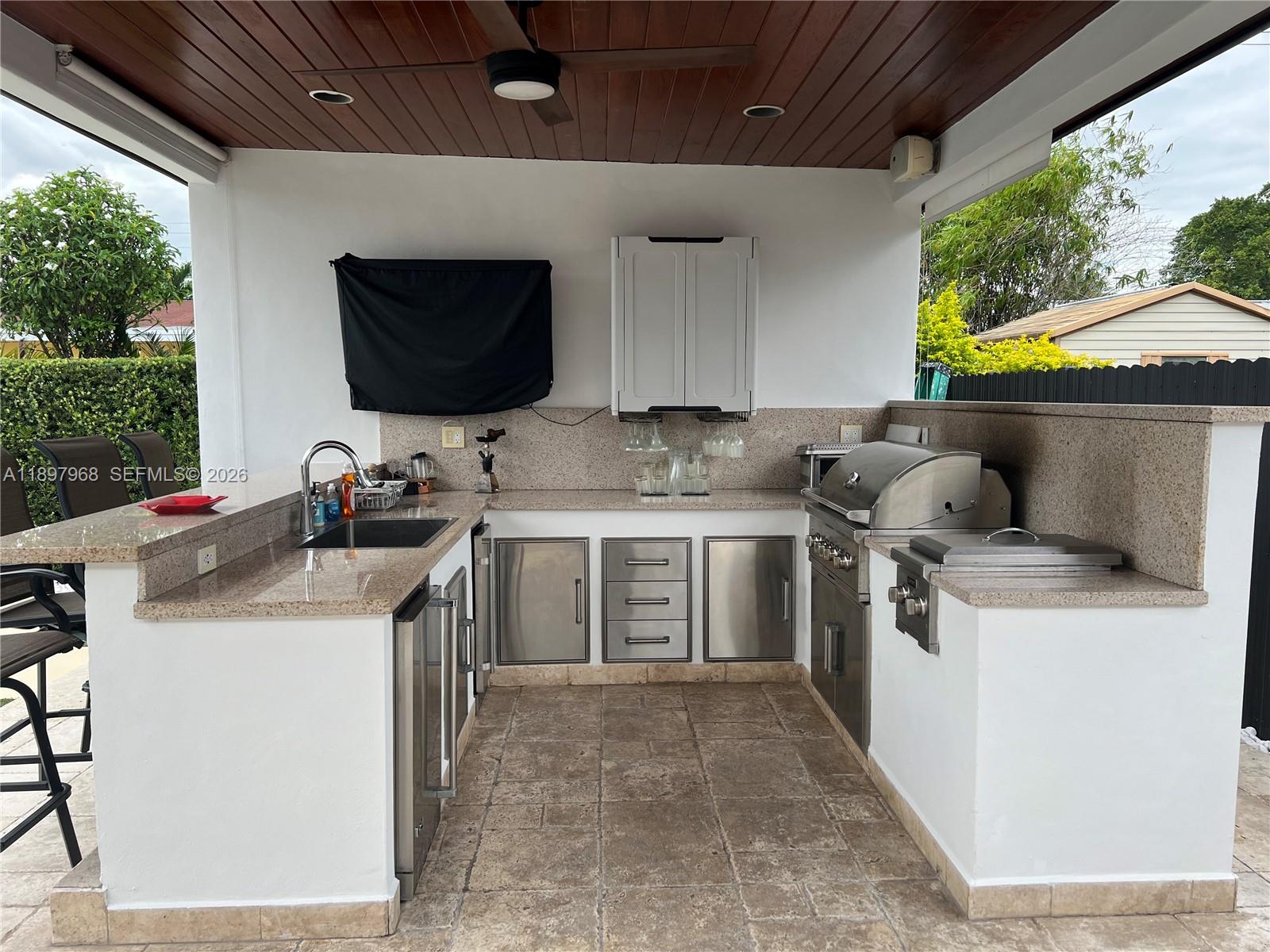 SOUTHERN ESTS 7TH ADDN SE - Residential