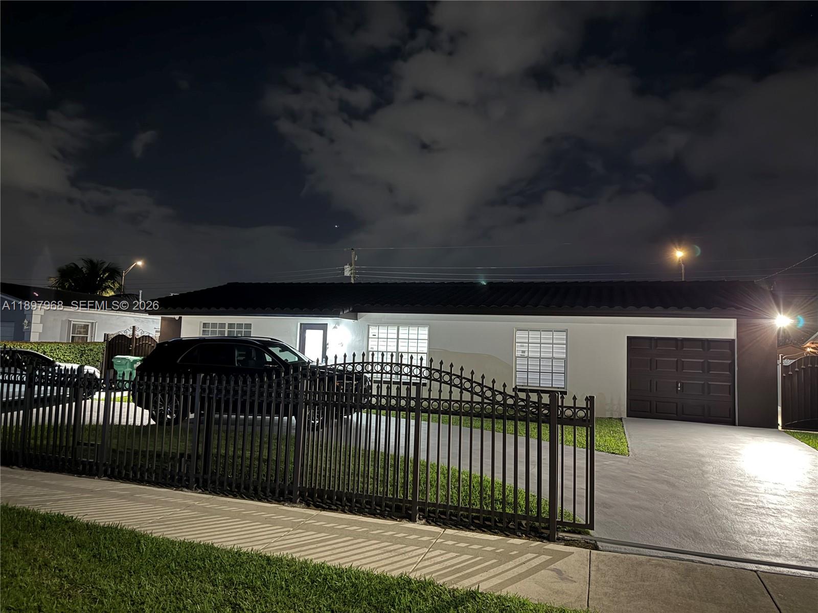 SOUTHERN ESTS 7TH ADDN SE - Residential