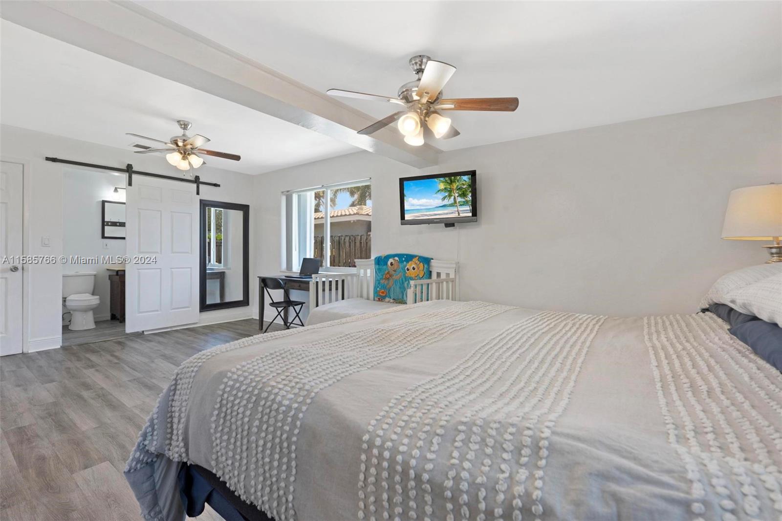 CORAL KEY VILLAS 2ND SEC - Residential