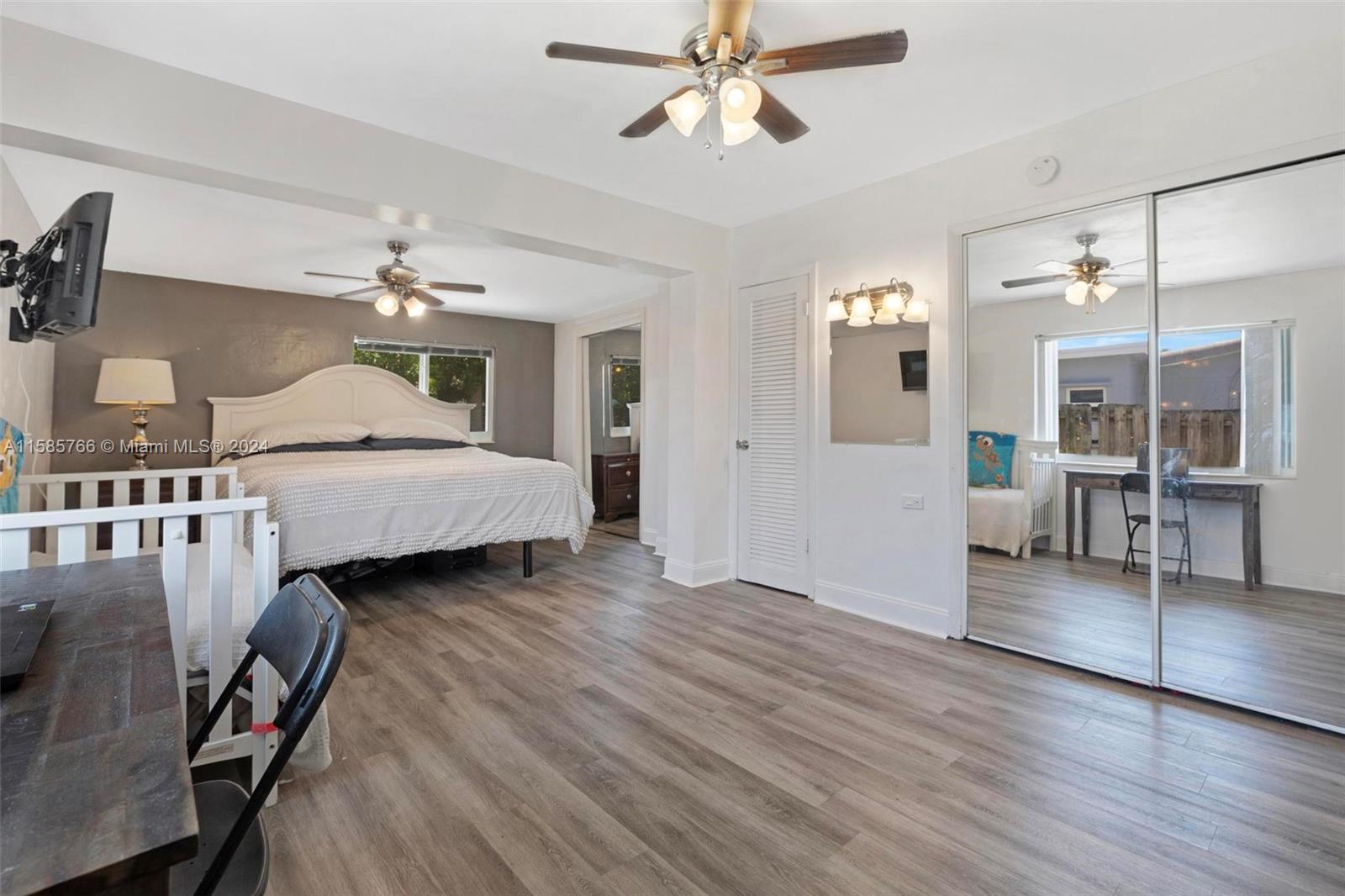 CORAL KEY VILLAS 2ND SEC - Residential