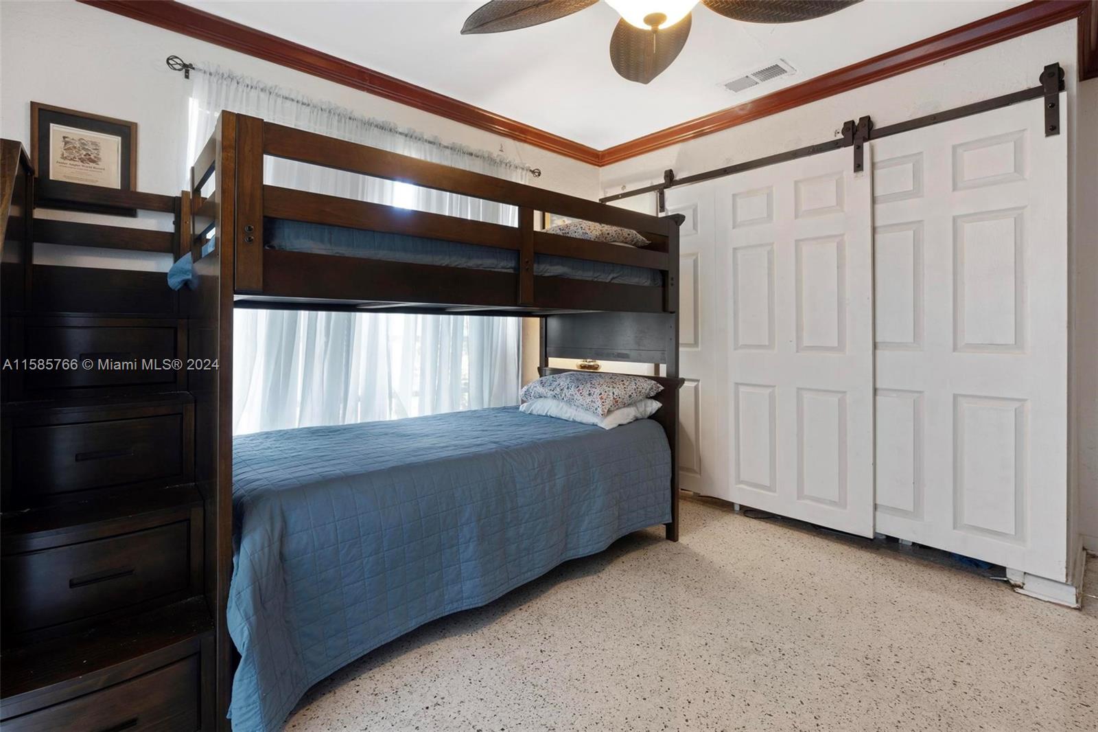 CORAL KEY VILLAS 2ND SEC - Residential